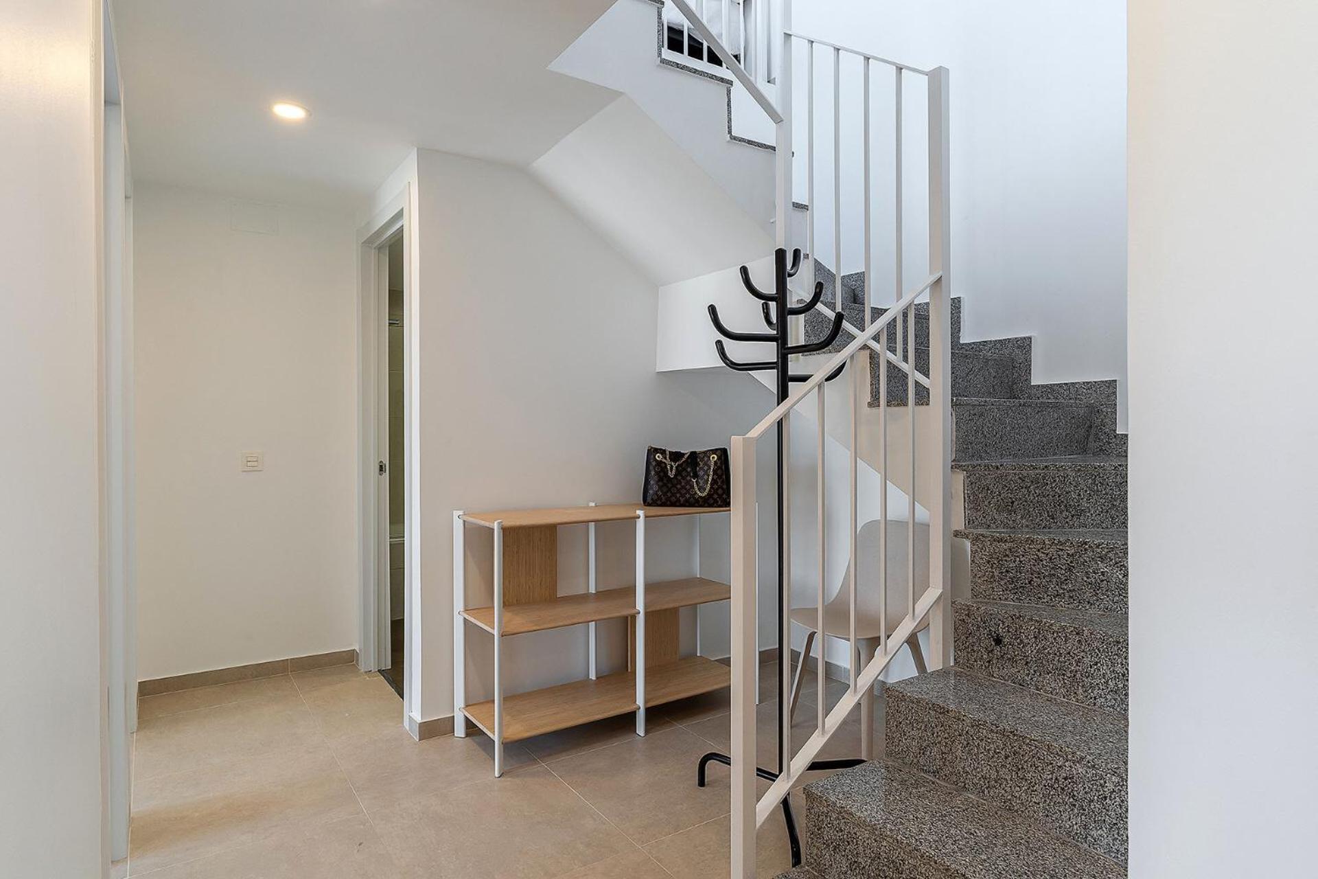 Apartamento 4238 - Ab Duplex Santa Coloma Iii
